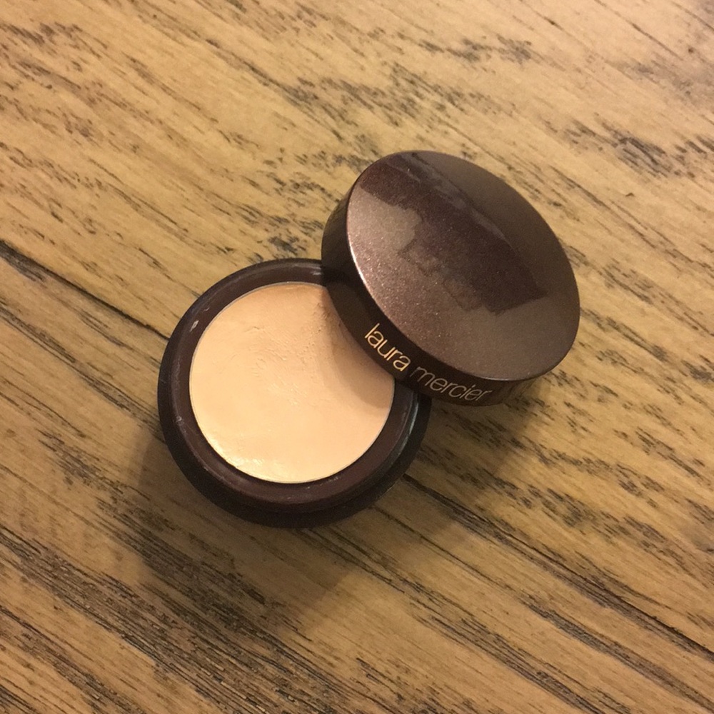 Laura Mercier- Secret concealer for under eyes